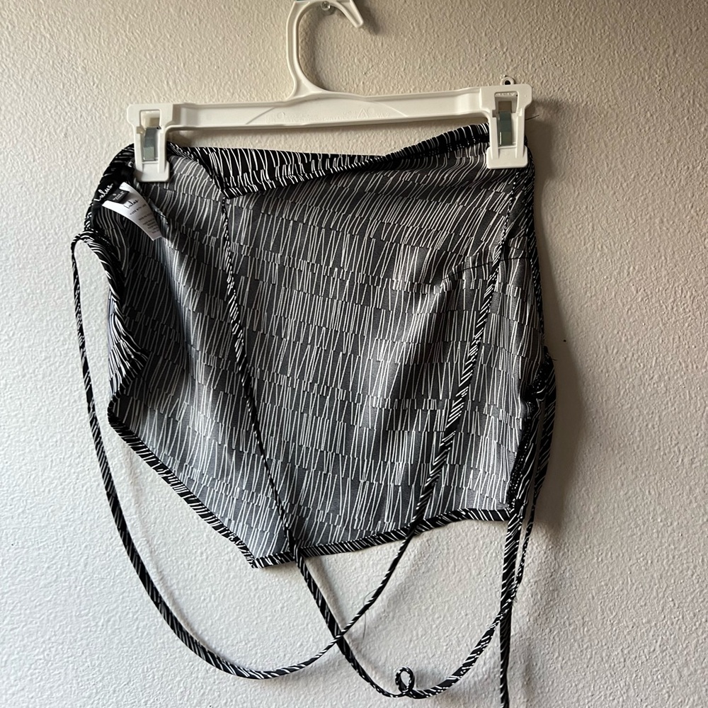 Lulu’s Matching Set. Skirt And Top. Size Small. B… - image 2